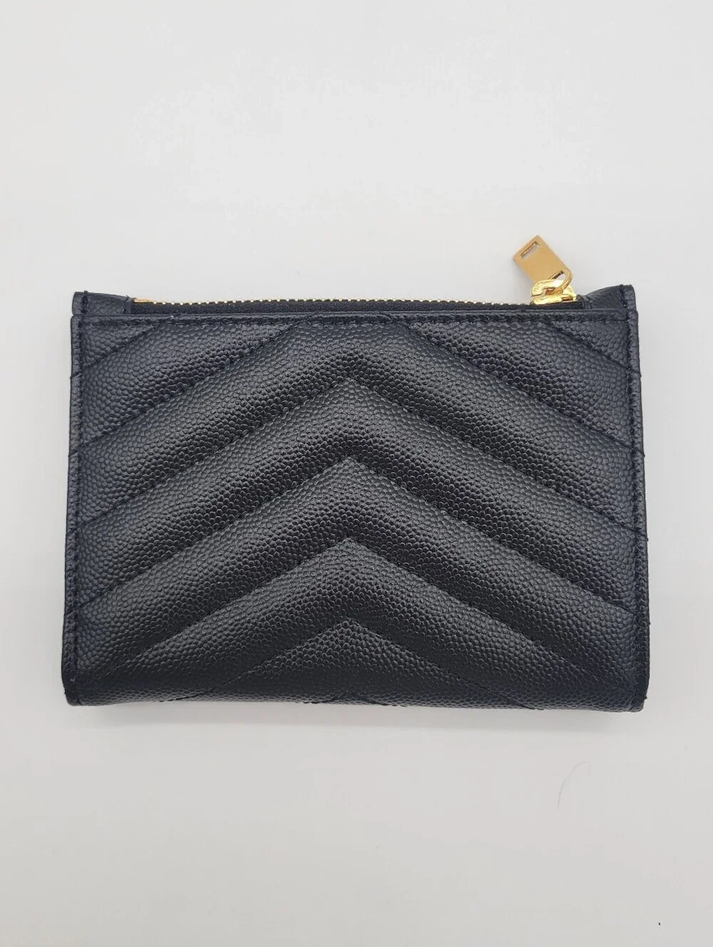 NWOTs! Saint Laurent Black Cheveron Quilted Pebbked Leather Bi- Fold Wallet - Picture 3 of 9